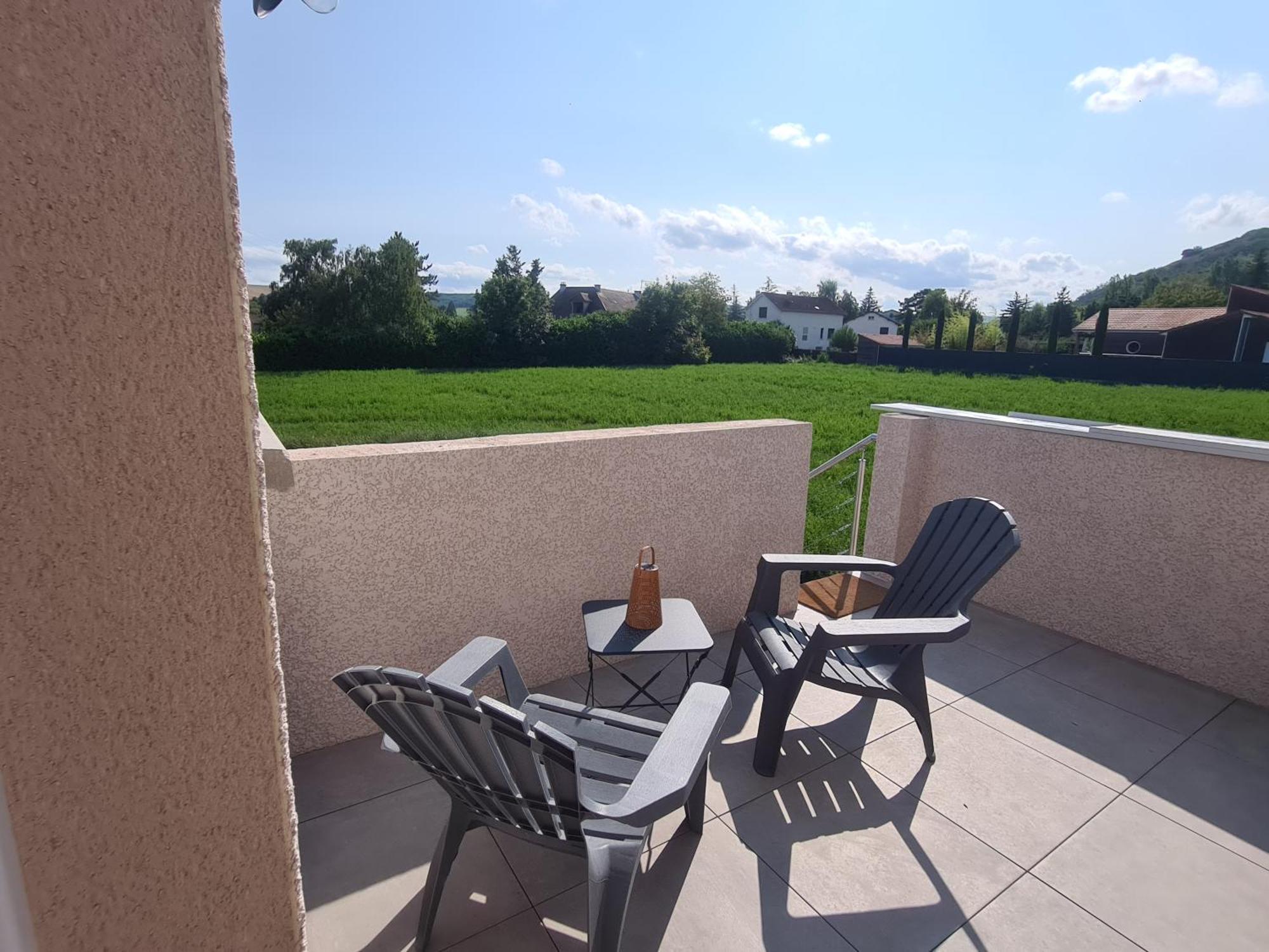 Le Nid Du Bosquet Apartment Issoire Exterior photo